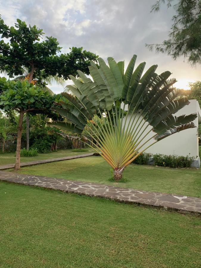 The Suites Lombok Секотонг Екстериор снимка